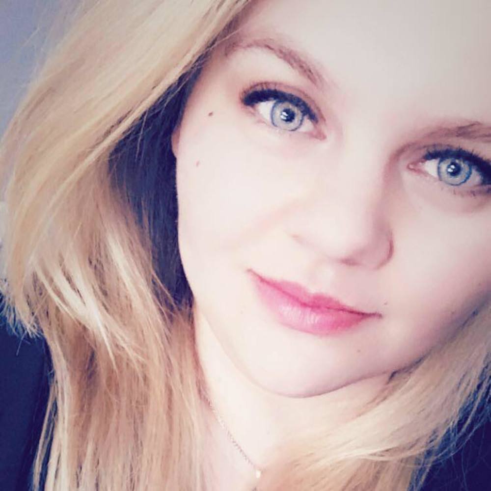 Meet your Posher, Kari